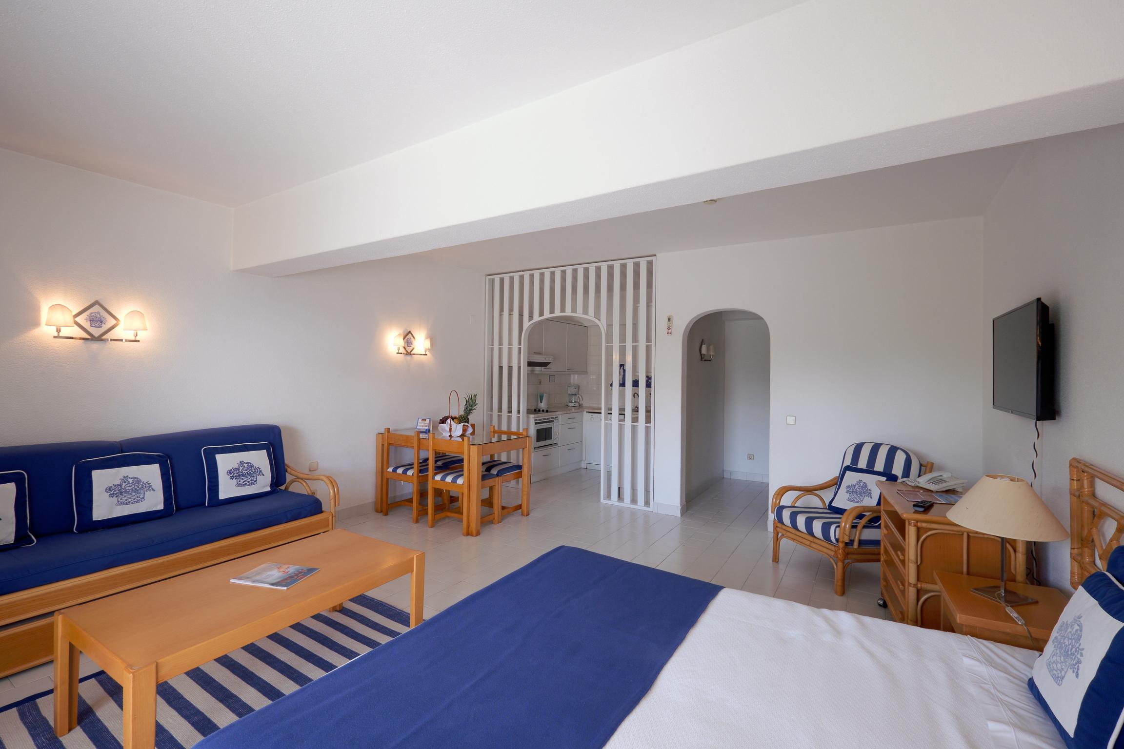 Grand Muthu Oura View Club Aparthotel